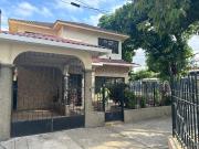 ALQUILO O VENDO CASA CON PISCINA EN LA GARZOTA