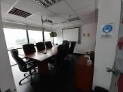 Alquilo o Vendo Oficina en Av. Paseo De La República 60,...