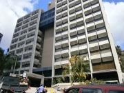 Alquilo oficina 80m2 Santa Paula 3054