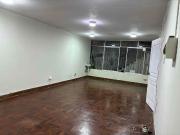 Alquilo oficina en 1er piso