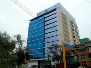 Alquilo Oficina en La Av La Encalada Cerca C. C. El Polo...