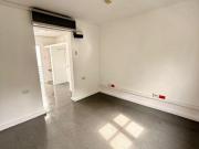 ALQUILO OFICINA EN MIRAFORES CERCA A 28 DE JULIO