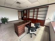 ALQUILO OFICINA – ESPACIOSA, FUNCIONAL, SEMI AMOBLADA y...