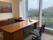 Alquilo oficina exclusiva de 197m² IMPLEMENTADA en Zona...