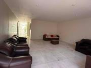 ALQUILÓ SAN MIGUEL CASA PRIMER PISO UN ESTACIONAMIENTO