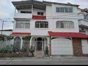 ALQUILO SUIT EN 10ma.ETAPA ALBORADA