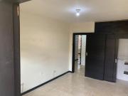 ALQUILO SUITE SIN AMOBLAR EN PUERTO AZUL PLANTA BAJA...