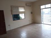 ALQUILO SUITE SIN AMOBLAR EN URDESA Departamento en...