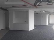 Alquilo todo el piso en torre empresarial