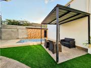 Alquilo Urb. Uxmall, sur de manta, cerca PUCE