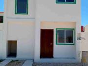 Alquilo Villa de 2 plantas 3 dormitorios de estreno en...