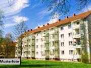 Als Investition geeignet: Mehrfamilienhaus mit 8...
