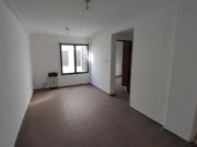 Alta Cba. Urquiza 1834. Dos dorm, cocina separada. Zona...