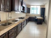 Casa en renta de un piso Altaria 5 recámaras