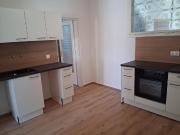 Altbau 2 Zimmer Wohnung mit Aufzug im 4. Stock