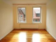 RESERVIERT Altbau 3,5 Zimmer mit Balkon