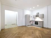 ALTBAU BALKONWOHNUNG in HOF RUHELAGE | MODERN SANIERT |...