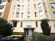 Altbau Charme: 2 ZKB, Balkon inkl. Einbauküche