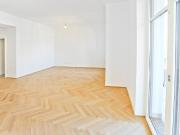 Altbau Charme mit 3 Zimmern und Balkon, hochwertige...