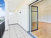 Altbau Charme mit 3 Zimmern und Balkon, hochwertige...