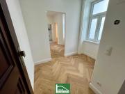 Altbau Charme! Topsanierte Wohnung in begehrter Lage...