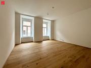 ALTBAU: Erstbezugswohnung mit Garten, Terrasse und...