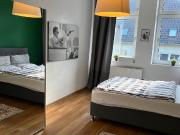Altbau in Rüttenscheid, komplett möbliert, frisch...
