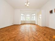 4 Zimmer Altbaueigentumswohnung in wundervoller Grünlage...