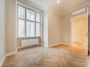 Altbau Mietwohnung 1060 Wien, Nähe Haus des Meeres