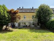 Altbau mit Charme und Potenzial! Altbau mit Charme und Potenzial!