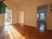 Altbau mit Weitblick | Vielfältige Nutzungsoptionen | U Bahn