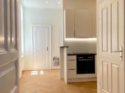 ALTBAU SCHMUCKSTÜCK IM ACHTEN! WUNDERSCHÖN SANIERTER 3...