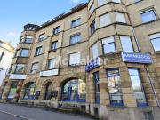 Altbaucharme im Herzen von Cannstatt – 4 Zimmer, 2...