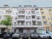 Altbaucharme in bester Lage: 3 Zimmer vermietete Wohnung...