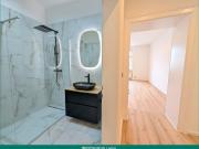 Altbaucharme trifft moderne Sanierung: 4 Zimmer Wohnung...