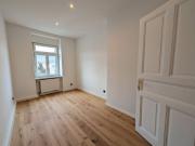 Altbaucharme trifft moderne Sanierung: 4 Zimmer Wohnung...