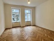 Altbaucharme trifft Stadtoase – 2 Zimmer Wohnung in...