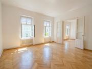 Altbaucharme trifft Toplage Lichtdurchflutete 3 Zimmer... Altbaucharme trifft Toplage Lichtdurchflutete 3 Zimmer...