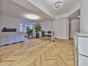 Altbauflair neu gedacht Arbeiten mit Stil und Komfort