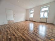 ALTBAUJUWEL: Großzügig geschnittene 2 Zimmer Wohnung mit...