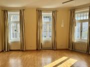 Altbaujuwel mit Potenzial in Toplage des 19. Bezirks Altbaujuwel mit Potenzial in Toplage des 19. Bezirks