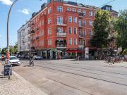 Altbauwohnung + Dachrohling bezugsfrei, möbliert, ruhig