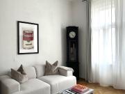 Altbauwohnung im Herzen von Graz Vollmöblierte 2 Zimmer