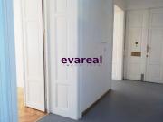 Altbauwohnung mit Balkon Nähe Wall, Technische Uni &...