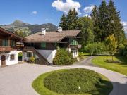 Altbestand mit Freizeitwohnsitz nahe Schwarzsee