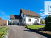 Älteres Haus mit großem, sehr schönem Grundstück in...