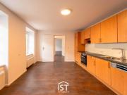 Altheim 2 Zimmer Wohnung mit Balkon direkt am Stadtplatz