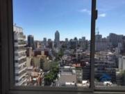 Alto lleno de luz sol y vista al rio