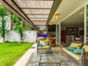 Alto Padrão com Quintal e Piscina – Localização...