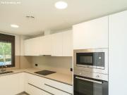 ALTO STANDING EN LA GIRADA OBRA NUEVA CON BALCÓN,...